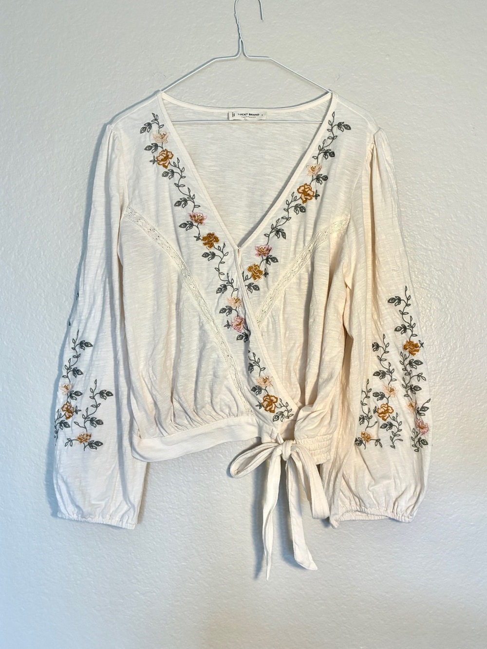 Lucky Brand 100% Cotton Cream Embroidered Floral Pink Orange Green Wrap Top Boho